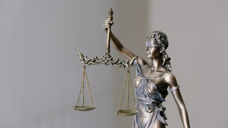 Nuevos estándares para la publicación de datos de justicia y violencia de género.
